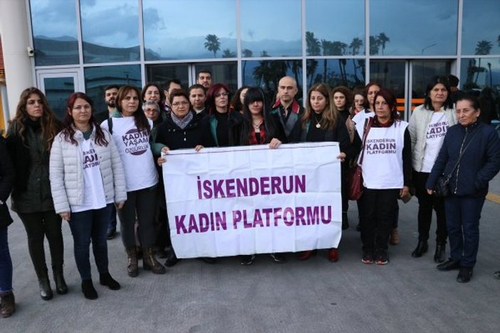 Berfin Özek'in yüzüne asit döken sanığa 12 yıl 18 ay hapis