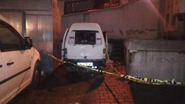 İzmir'de kaçak alkol içen bir kişi öldü