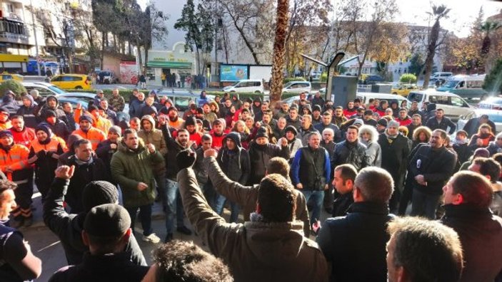 Karşıyaka Belediyesi işçileri eylemde