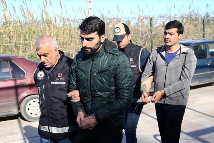 Adana merkezli 8 ilde FETÖ operasyonu: 5 tutuklama