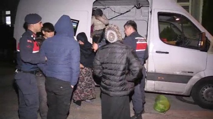 Osmangazi Köprüsü'nde 48 kaçak göçmen yakalandı