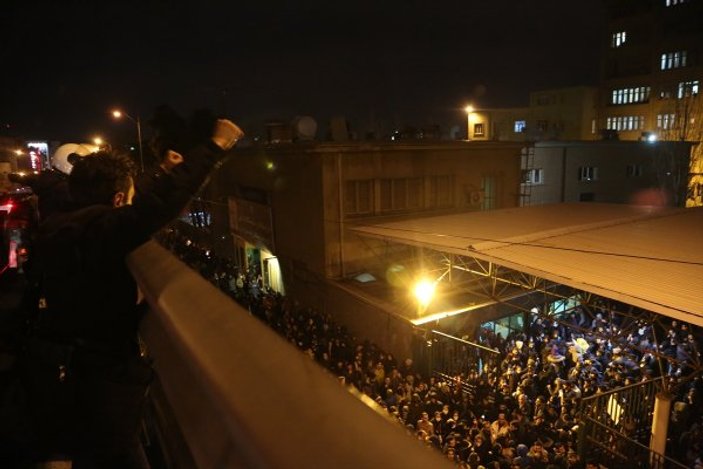 İran'da rejim karşıtı gösteri