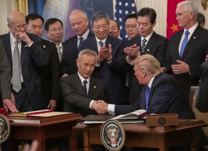 ABD ve Çin ticaret anlaşmasında ilk aşama imzaladı