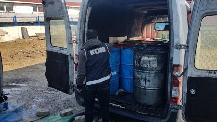 İstanbul'da 40 bin litre kaçak yağ ele geçirildi