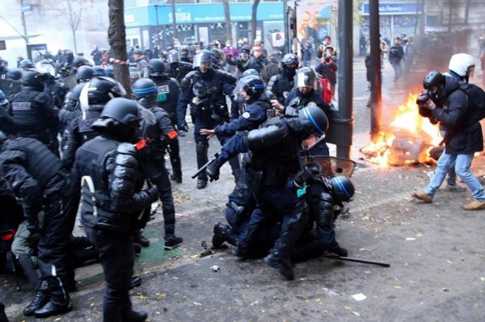 Fransız bakan polislerin şiddet uyguladığını kabul etmedi