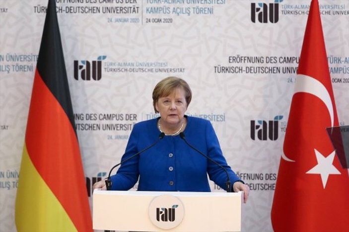 Merkel'den Türkiye için Nazi dönemi ve Suriye karşılaştırması