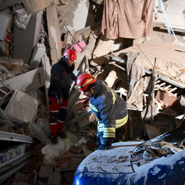 Elazığ'daki deprem sonrası ölü sayısı: 41