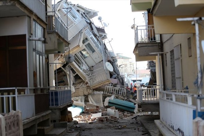 Depremde evi yıkılanlara para yardımı yapılacak