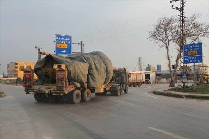 Suriye sınırına yeni tanklar sevk edildi