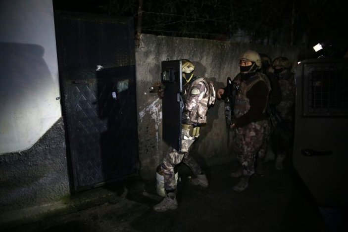 Adana'da DEAŞ operasyonu: 4 gözaltı