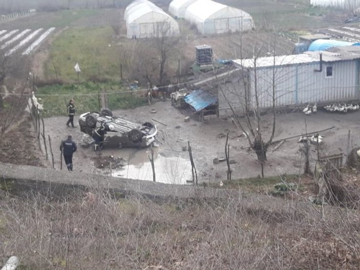 Zonguldak'ta araç şarampole uçtu: 1'i bebek 5 yaralı