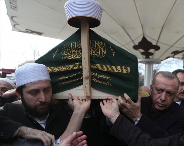 Erdoğan, Ahmet Vanlıoğlu'nun cenaze törenine katıldı