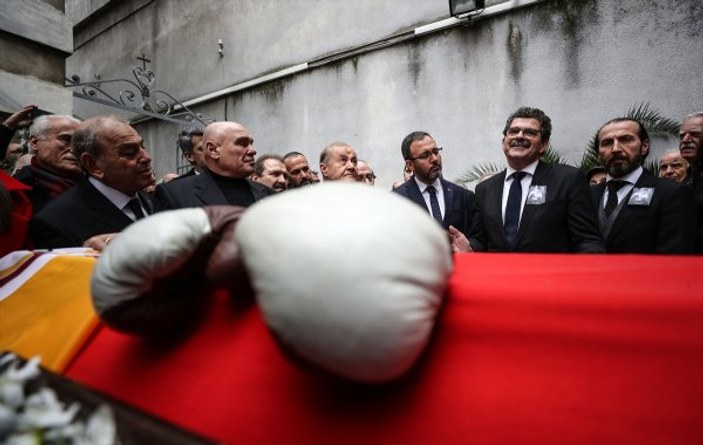 Türkiye'nin ilk milli boksörü Garbis Zakaryan defnedildi
