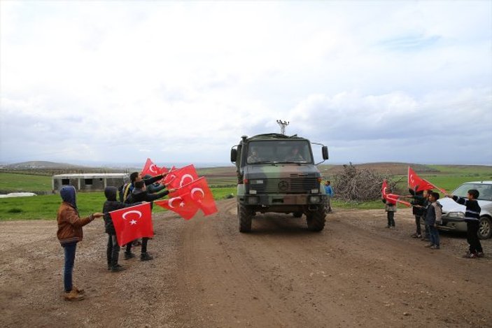 Suriye sınırına askeri sevkiyat bugün de devam etti