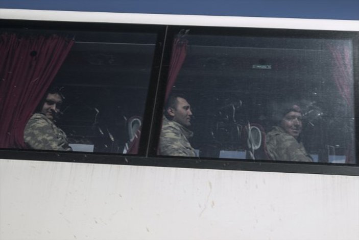 Komandolar İdlib'e gidiyor