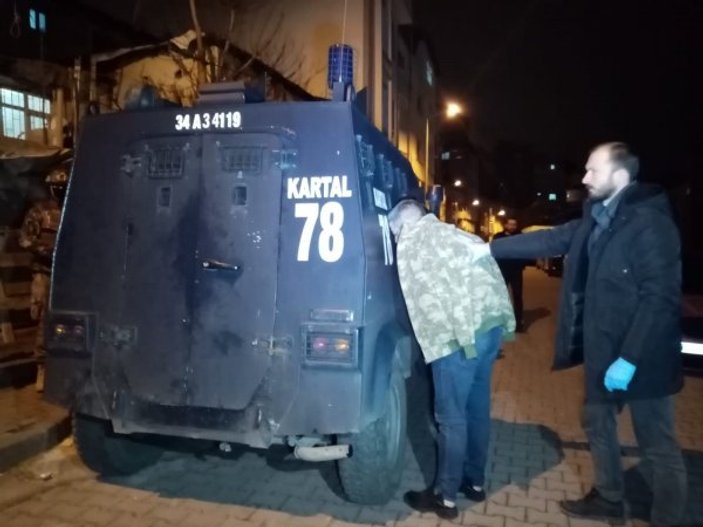 İstanbul'da şafak operasyonu: 44 gözaltı