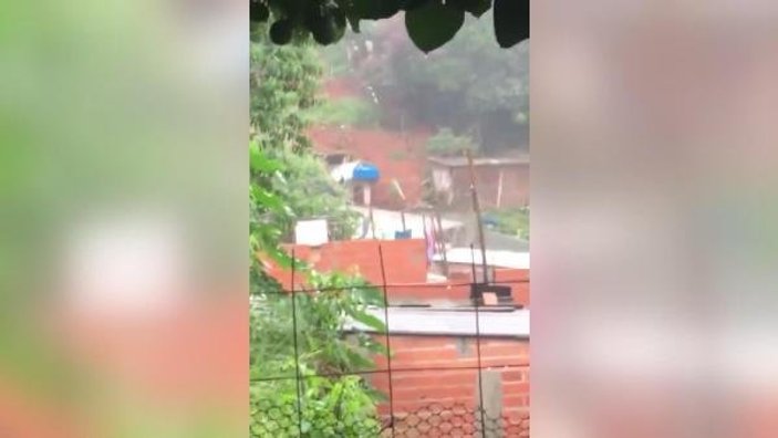 Brezilya’da toprak kayması sonucu 3 kişi yaralandı