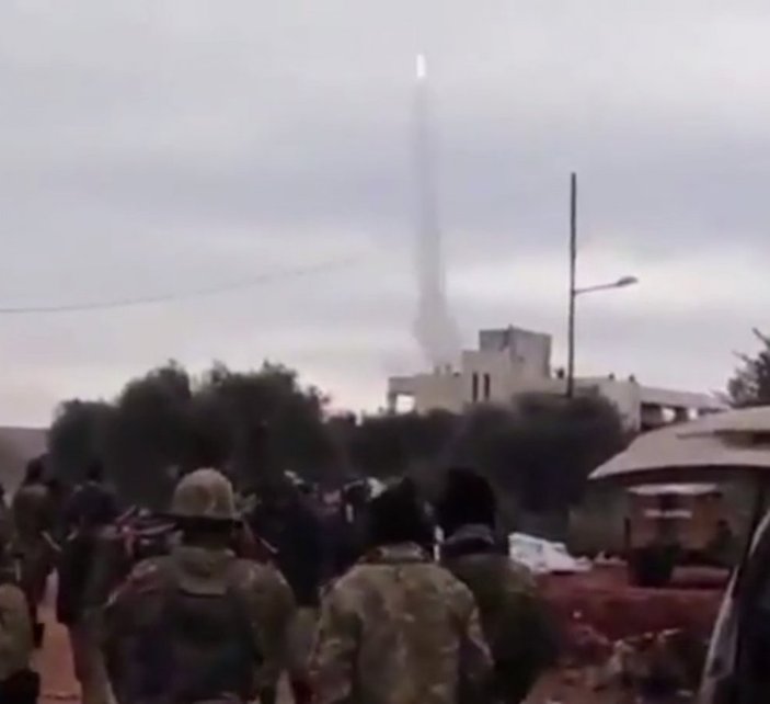 SMO'nun, Esad'ın helikopterini düşürdüğü anın görüntüsü