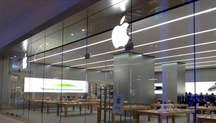 Apple, iş çıkışı çalışanlarını aradığı için mahkemelik oldu