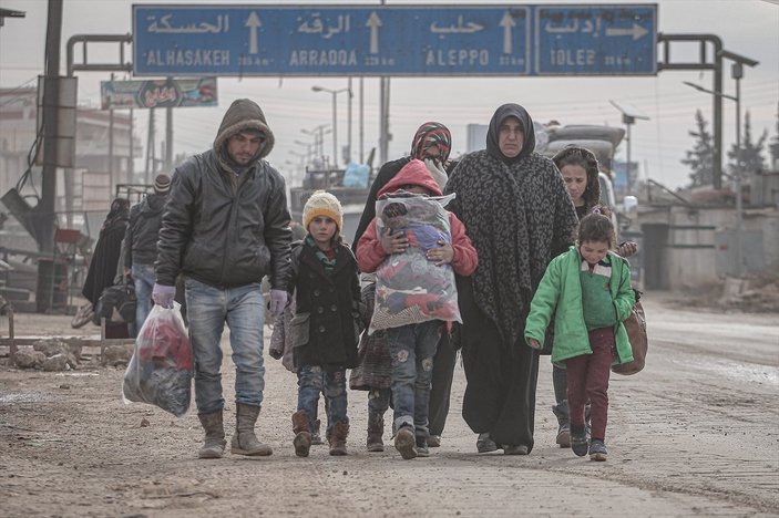 Türkiye sınırına 148 bin sivil daha göç etti