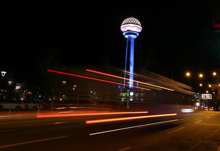 İstanbul ve Ankara Kosova için renklendi