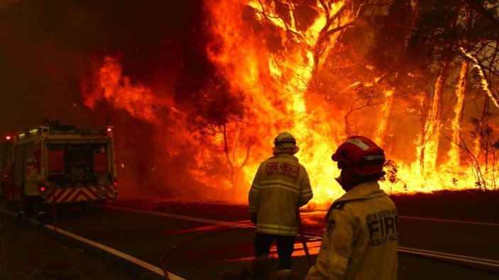 Avustralyalıların dörtte üçünden fazlasını yangın vurdu