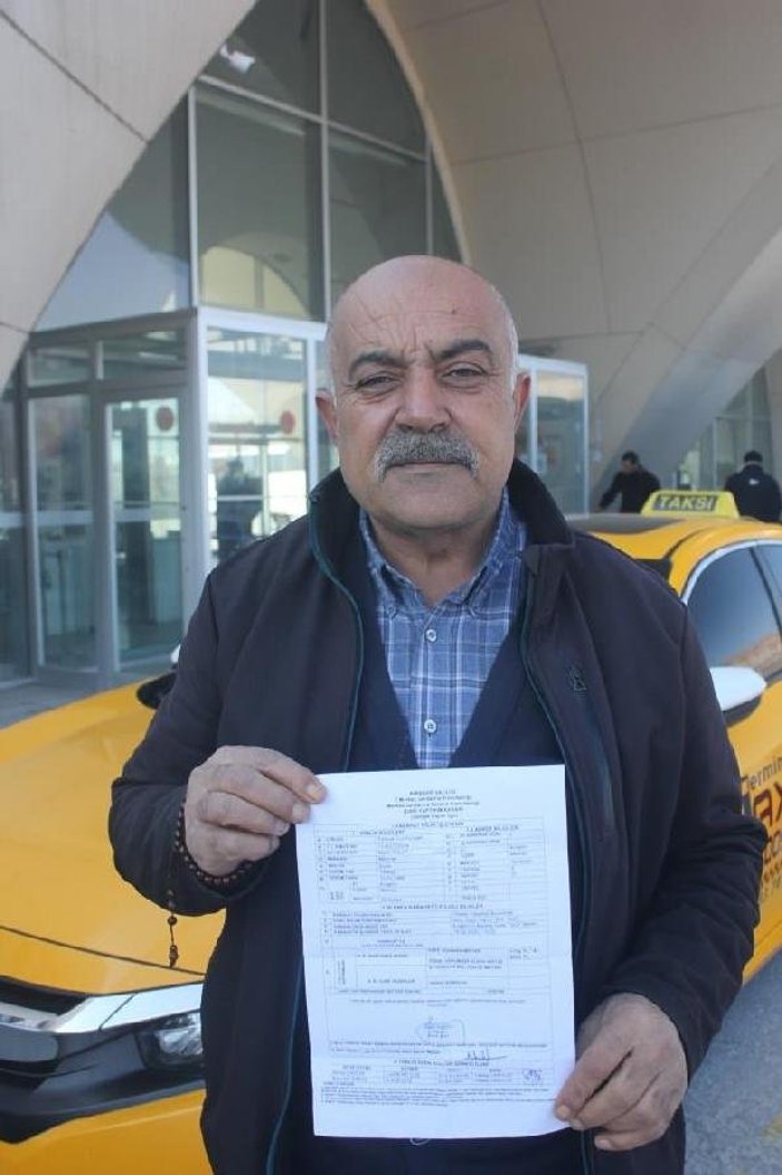 Kırşehir'de, kaçak göçmen taşıyan taksi şoförüne ceza
