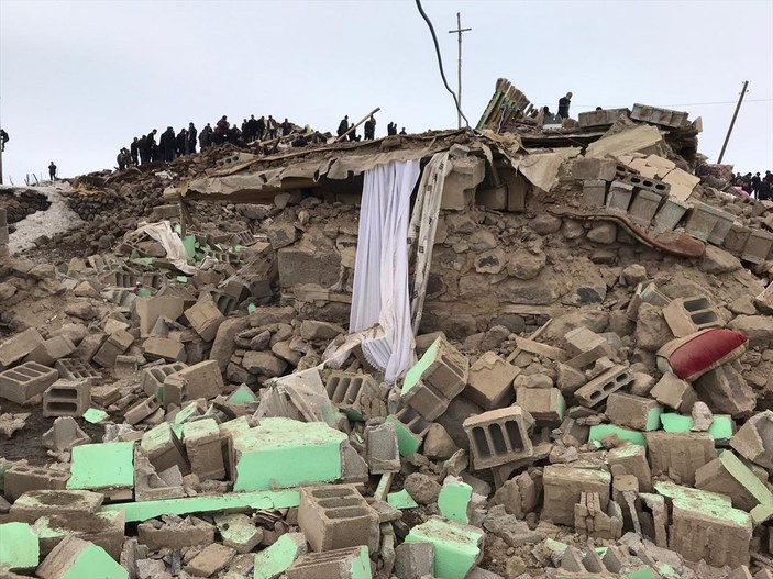 Deprem sonrasında dünyadan Türkiye'ye taziye mesajları