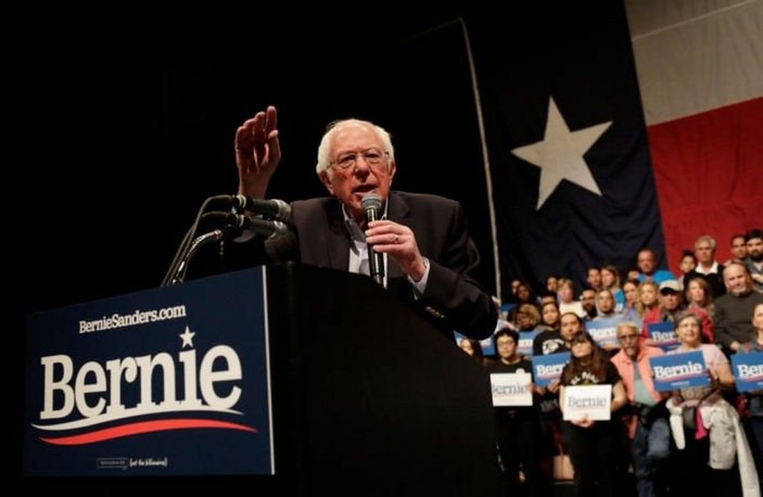 Nevada'da ön seçimlerin galibi Sanders
