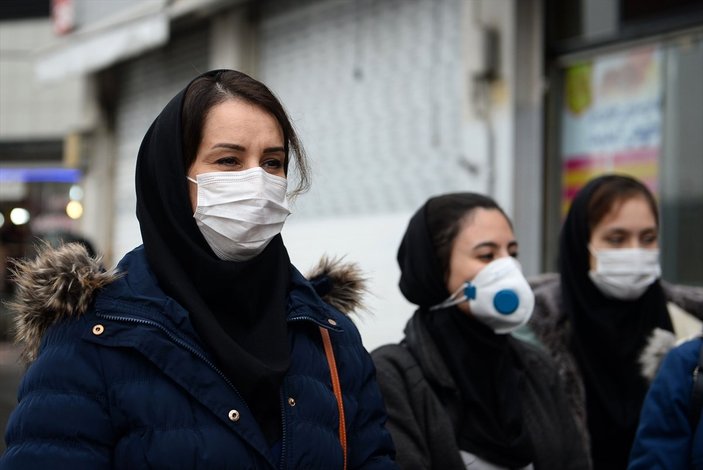 İran'da koronavirüs önlemi: 8 eyalette eğitime ara