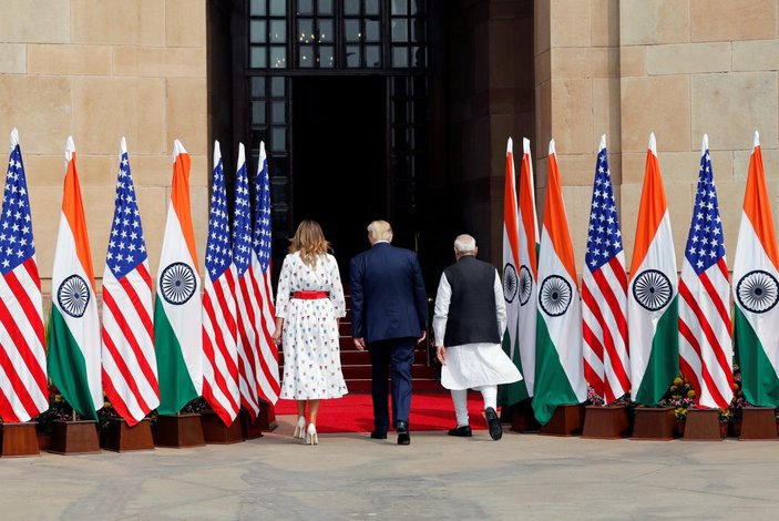 'Trump, Hindistan'da ne yiyecek' tartışması