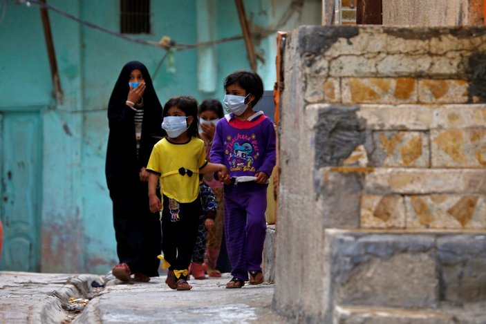 Irak'ta aynı aileden 4 kişide daha koronavirüs görüldü