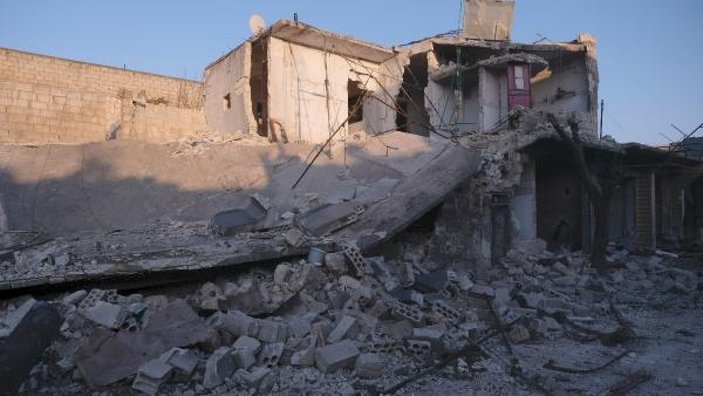 İdlib'e saldırı: 12'si çocuk 31 ölü, 104 yaralı