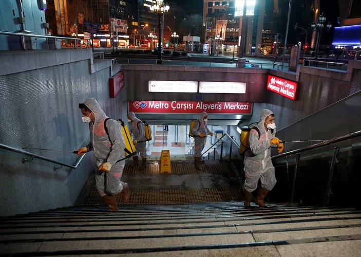 Başkent'te metro ve Ankaray'da 'virüs' temizliği