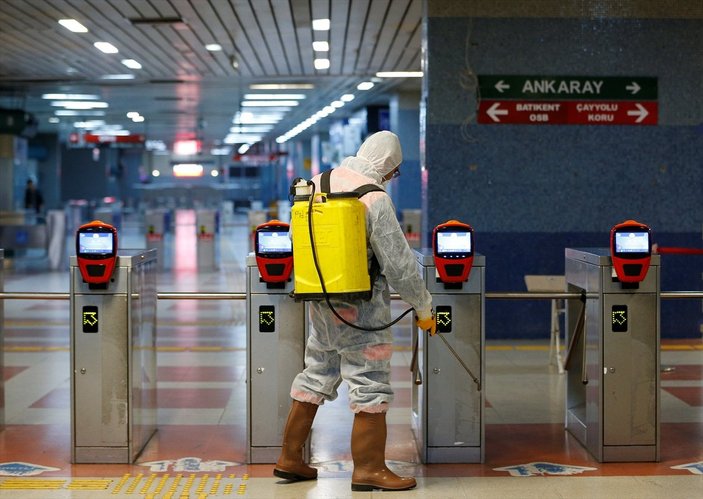 Başkent'te metro ve Ankaray'da 'virüs' temizliği
