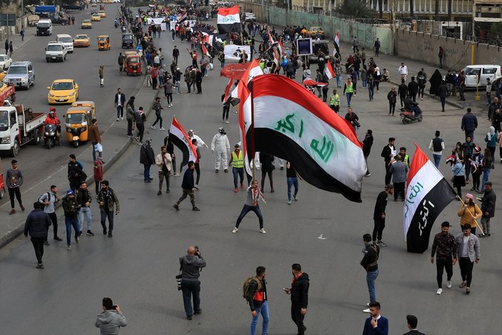 Irak'taki hükümet karşıtı gösterilerde 3 kişi daha öldü