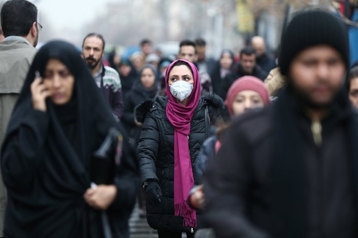 İran'da cuma namazına koronavirüs kısıtlaması