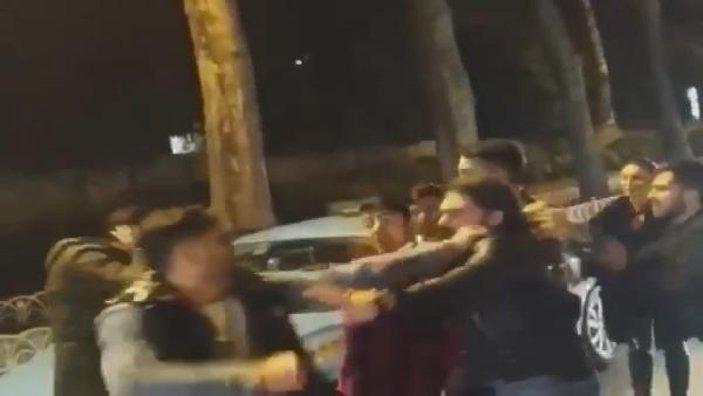 Beşiktaş'ta sürücülerin kavgası kamerada