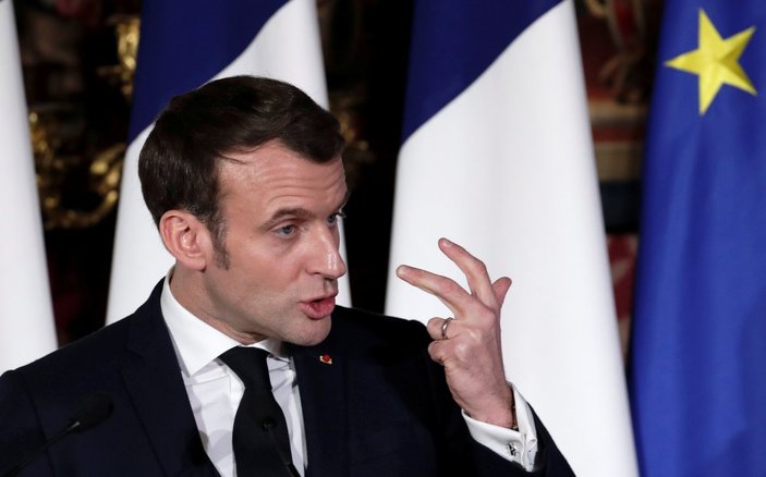 Macron: Rejimin saldırıları insani bir skandal