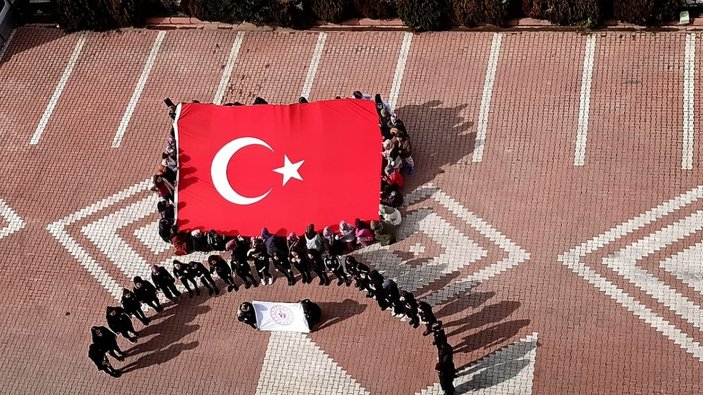 Nevşehir'de öğrencilerden Mehmetçik'e destek