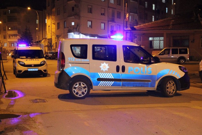 Karaman'da araç içerisindeki gruba silahlı saldırı
