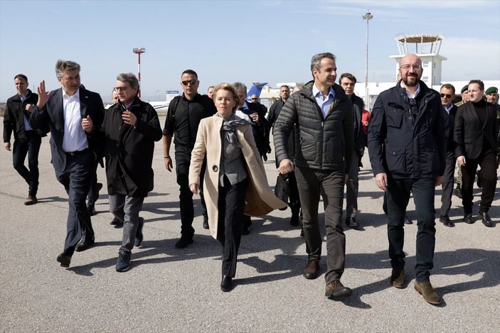AB başkanlarından Yunanistan'a destek ziyareti