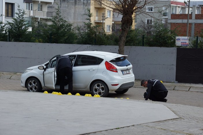 Aydın'da polis memuru, kız arkadaşı ve annesini vurdu