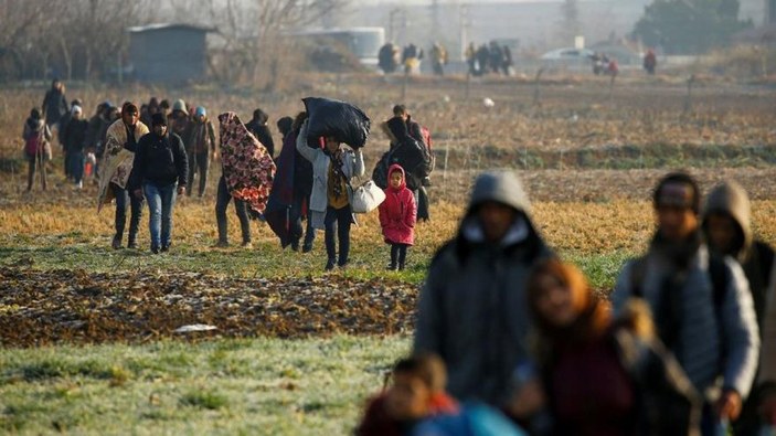Merkel'den Suriye'de güvenli bölge önerisi
