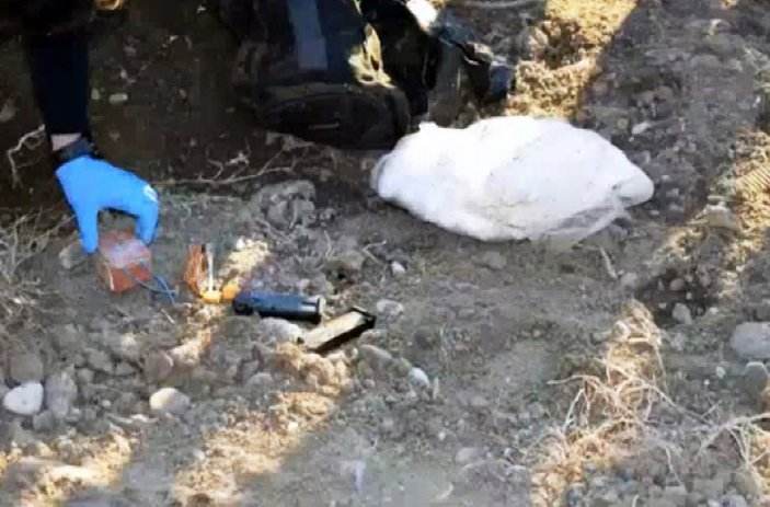 Diyarbakır'da 5 kilo patlayıcı ele geçirildi