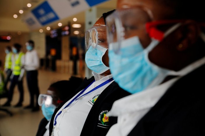 Koronavirüs salgını Güney Afrika'ya da sıçradı