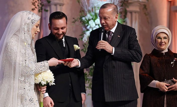 Cumhurbaşkanı Erdoğan, yeğeninin nikah şahidi oldu