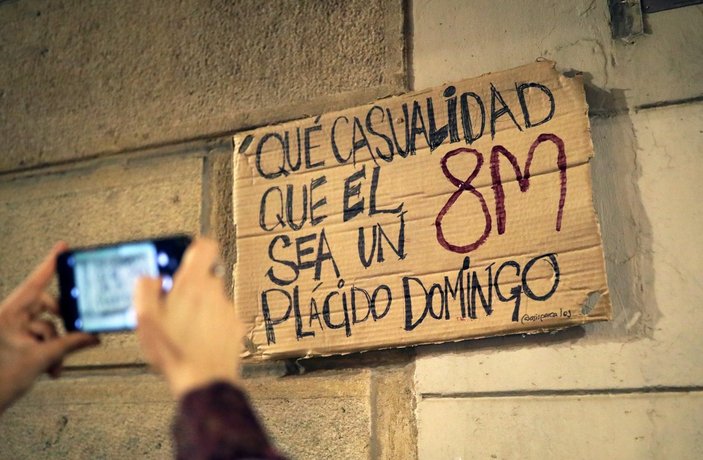 İspanya'da kadınlar 'gerçek eşitlik' için yürüdü