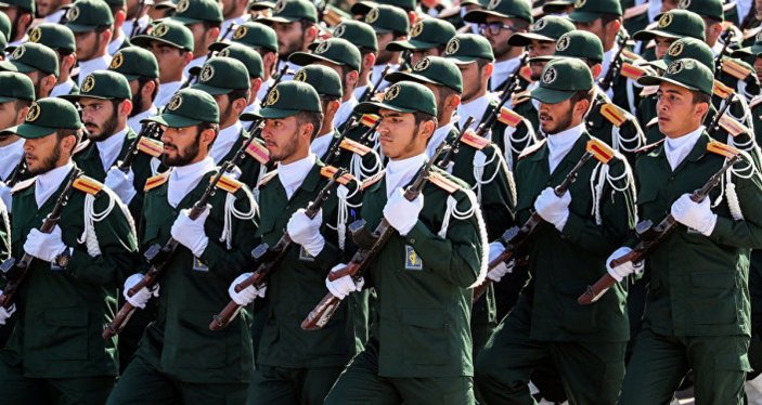 İran'da 5 Devrim Muhafızı koronavirüsten öldü