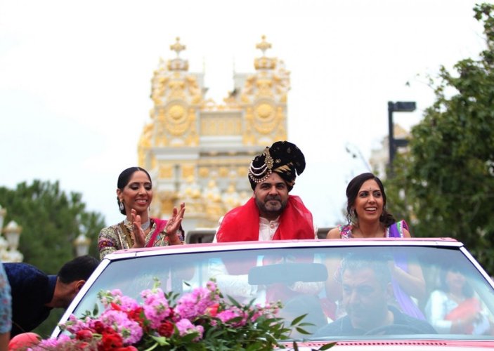 Antalya'da 1 milyon euroluk Hint düğünü